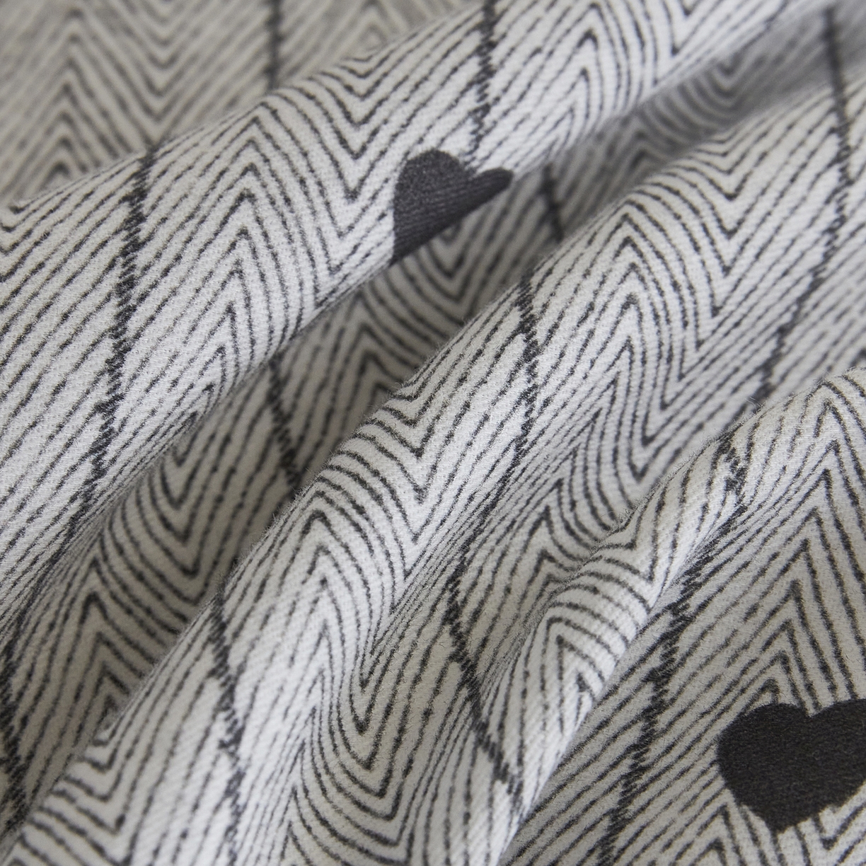 91家纺网 家纺一手货源 找家纺 嘉汀兰家居 2025新款全棉纯棉数码印花生态磨毛四件套 初恋-灰