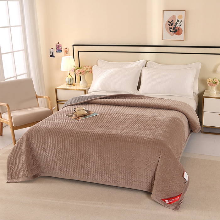 91家纺网 家纺一手货源 找家纺 （总）尚品凤凰 2025新款加厚宝宝绒直角绗缝夹棉单床盖单品床盖单件床盖