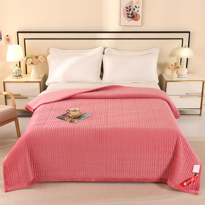 91家纺网 家纺一手货源 找家纺 （总）尚品凤凰 2025新款加厚宝宝绒直角绗缝夹棉单床盖单品床盖单件床盖