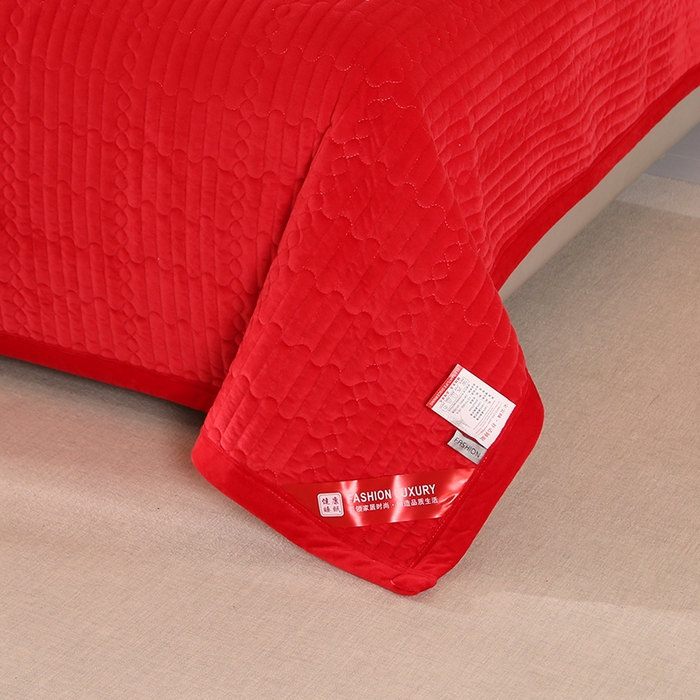 91家纺网 家纺一手货源 找家纺 尚品凤凰 2025新款加厚宝宝绒直角绗缝夹棉单床盖单品床盖单件床盖 中国红