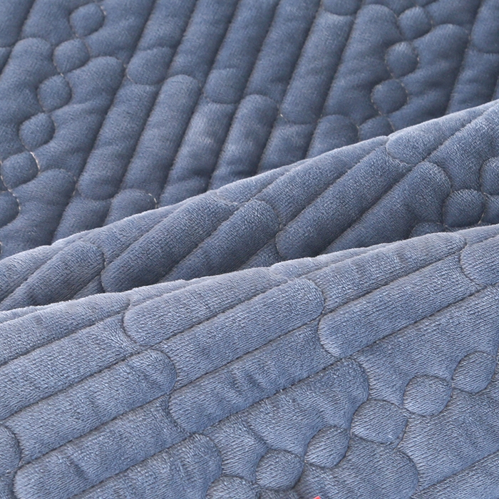 91家纺网 家纺一手货源 找家纺 尚品凤凰 2025新款加厚宝宝绒直角绗缝夹棉单床盖单品床盖单件床盖 宝蓝