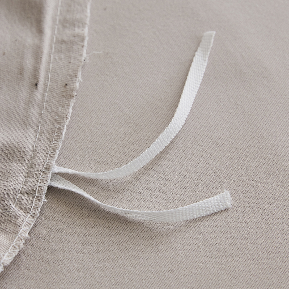 91家纺网 家纺一手货源 找家纺 嘉汀兰家居 2025新款全棉纯棉数码印花生态磨毛四件套 初恋-灰