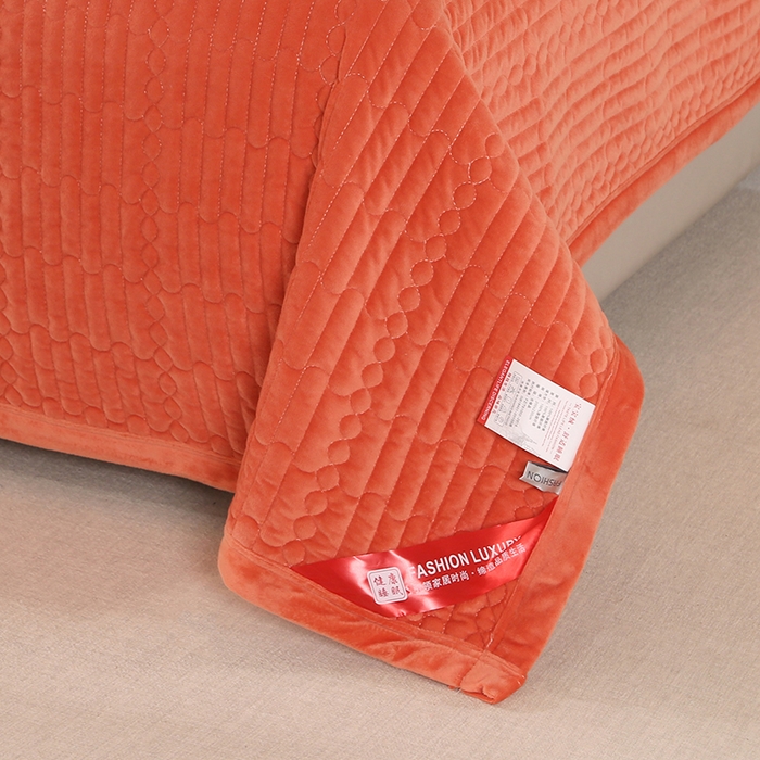 91家纺网 家纺一手货源 找家纺 尚品凤凰 2025新款加厚宝宝绒直角绗缝夹棉单床盖单品床盖单件床盖 橙色