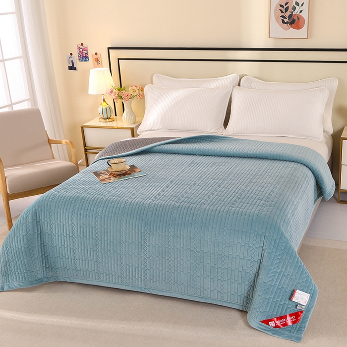 尚品凤凰 2025新款加厚宝宝绒直角绗缝夹棉单床盖单品床盖单件床盖 湖蓝色