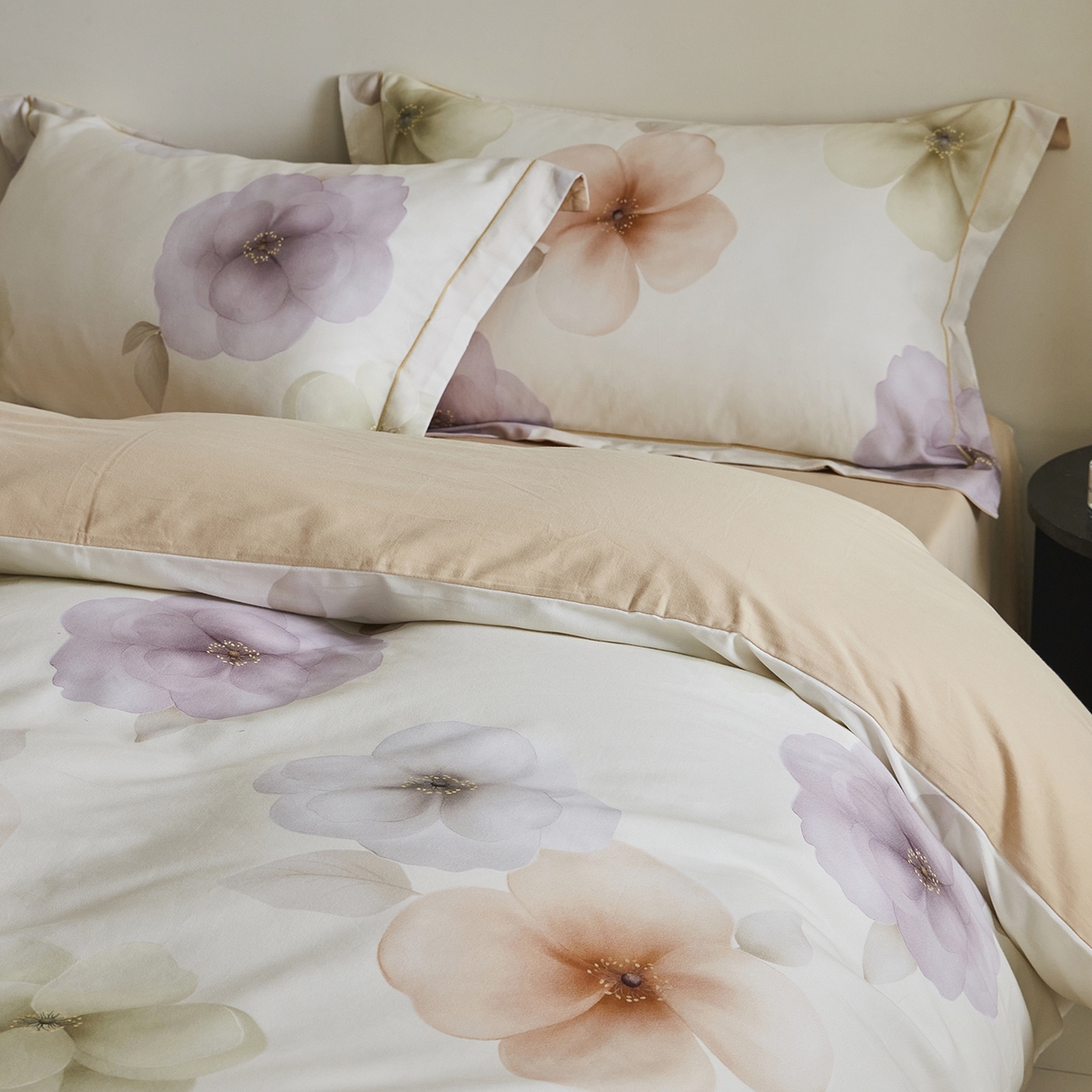 91家纺网 家纺一手货源 找家纺 嘉汀兰家居 2025新款全棉纯棉数码印花生态磨毛四件套 繁花桔