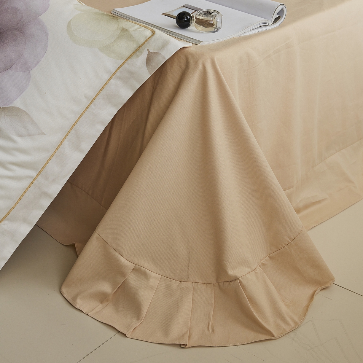 91家纺网 家纺一手货源 找家纺 嘉汀兰家居 2025新款全棉纯棉数码印花生态磨毛四件套 繁花桔