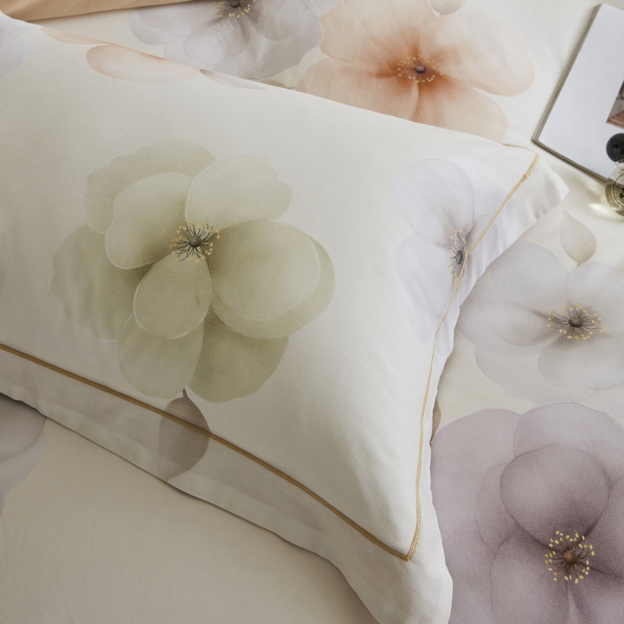 91家纺网 家纺一手货源 找家纺 嘉汀兰家居 2025新款全棉纯棉数码印花生态磨毛四件套 繁花桔