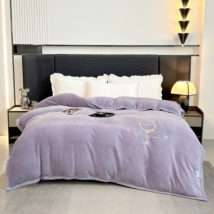 91家纺网 家纺一手货源 找家纺 （总）尚品凤凰 2025新款牛奶绒绣花单被套单品被套单件被套