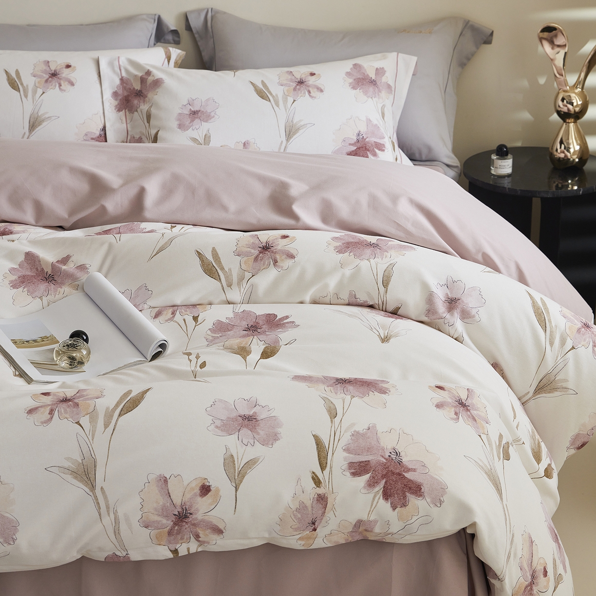 91家纺网 家纺一手货源 找家纺 嘉汀兰家居 2025新款全棉纯棉数码印花生态磨毛四件套 锦朵-米