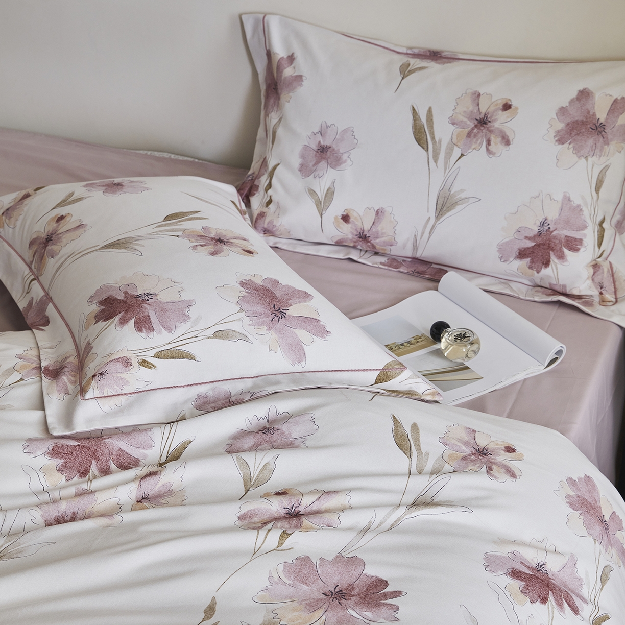 91家纺网 家纺一手货源 找家纺 嘉汀兰家居 2025新款全棉纯棉数码印花生态磨毛四件套 锦朵-米