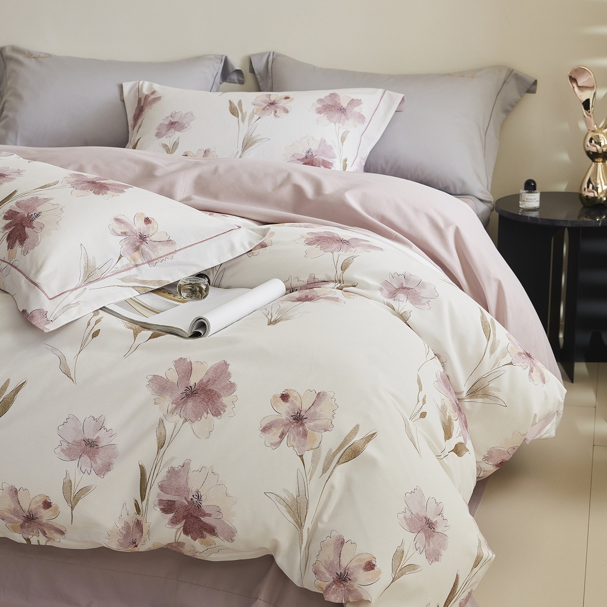 91家纺网 家纺一手货源 找家纺 嘉汀兰家居 2025新款全棉纯棉数码印花生态磨毛四件套 锦朵-米