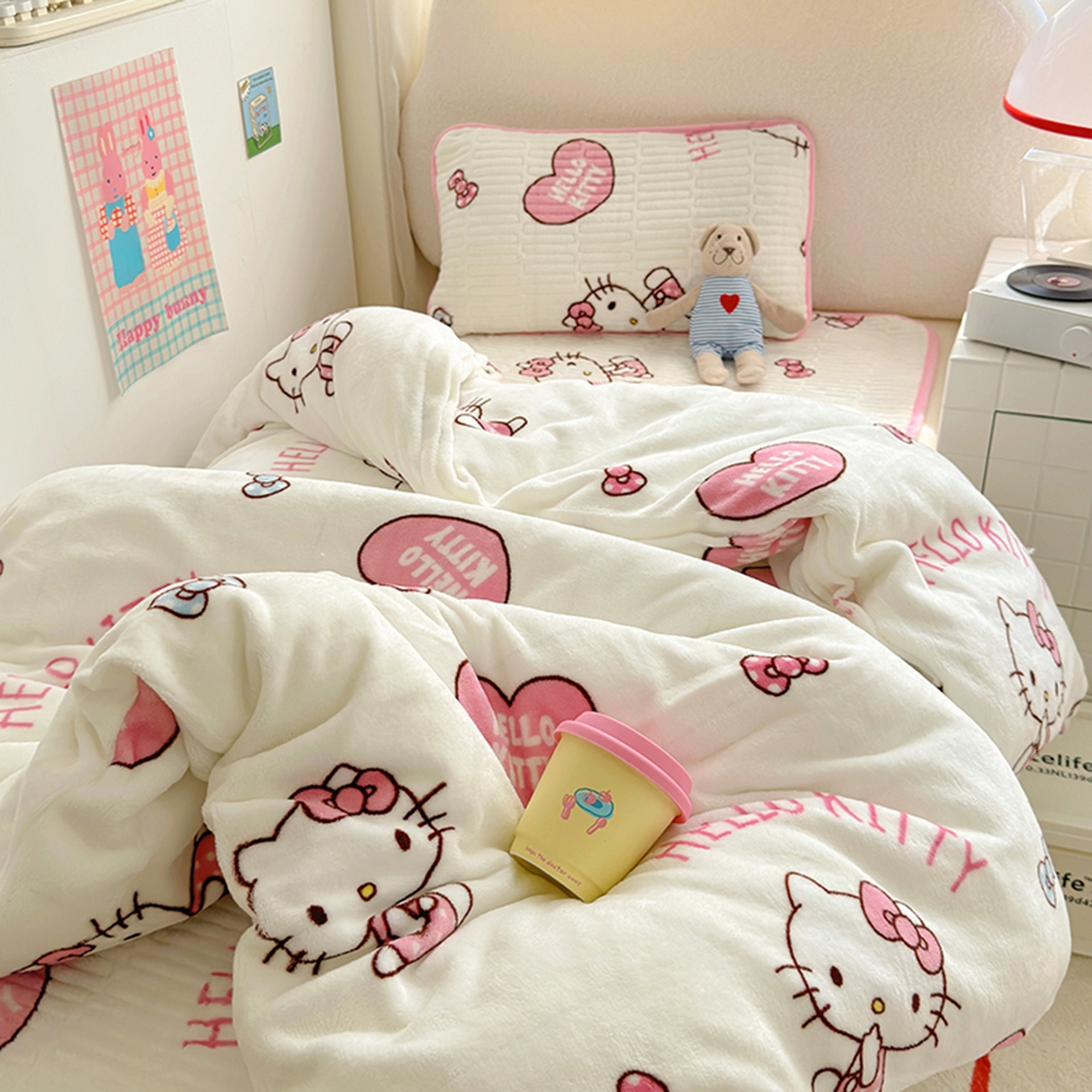 91家纺网 家纺一手货源 找家纺 （总）希诺家居 2025新款儿童系列正版三丽鸥牛奶绒三件套幼儿园多件套