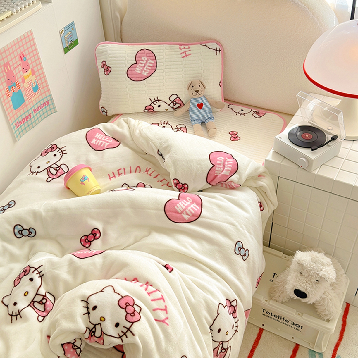 91家纺网 家纺一手货源 找家纺 （总）希诺家居 2025新款儿童系列正版三丽鸥牛奶绒三件套幼儿园多件套