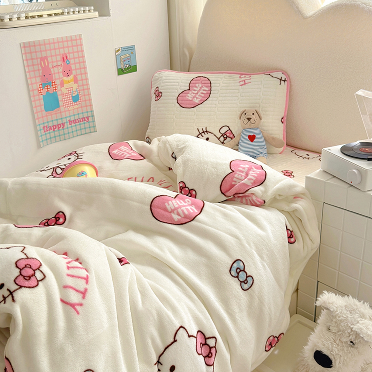 91家纺网 家纺一手货源 找家纺 （总）希诺家居 2025新款儿童系列正版三丽鸥牛奶绒三件套幼儿园多件套