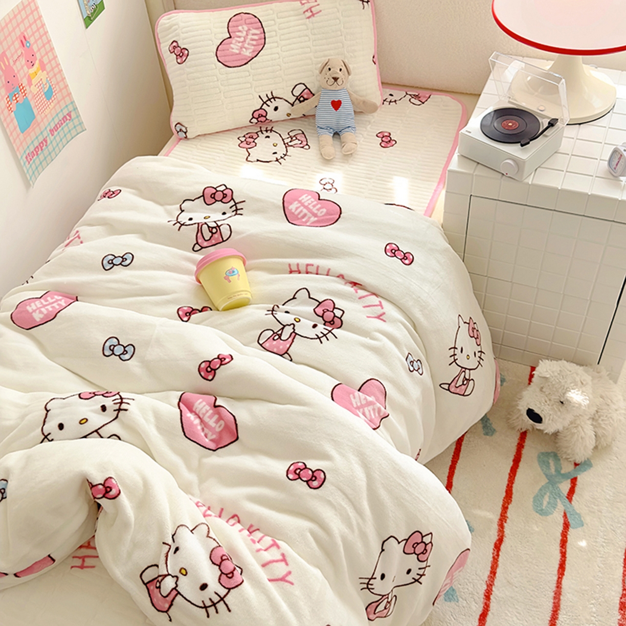 91家纺网 家纺一手货源 找家纺 （总）希诺家居 2025新款儿童系列正版三丽鸥牛奶绒三件套幼儿园多件套