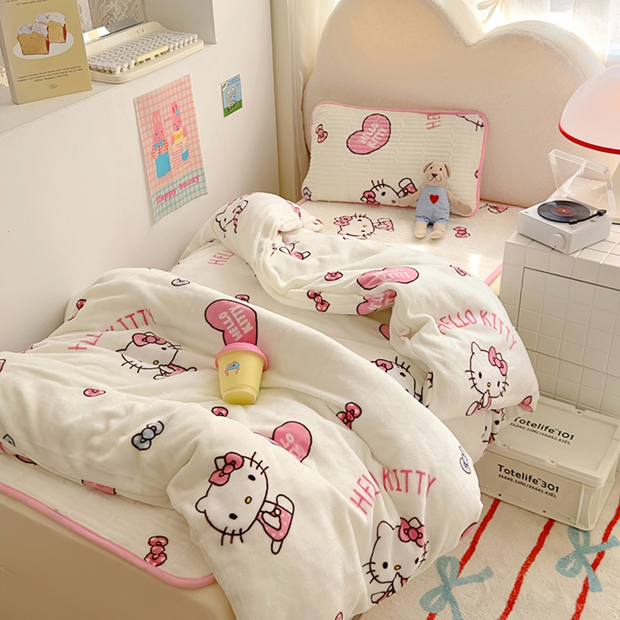 91家纺网 家纺一手货源 找家纺 （总）希诺家居 2025新款儿童系列正版三丽鸥牛奶绒三件套幼儿园多件套