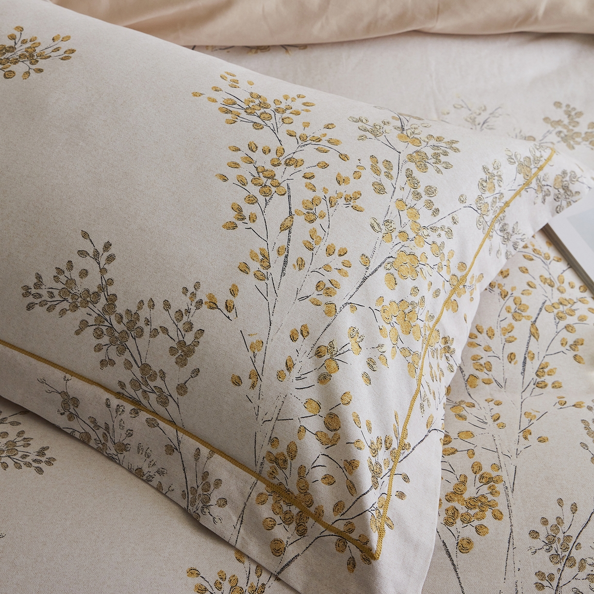 91家纺网 家纺一手货源 找家纺 嘉汀兰家居 2025新款全棉纯棉数码印花生态磨毛四件套 境禾-玉