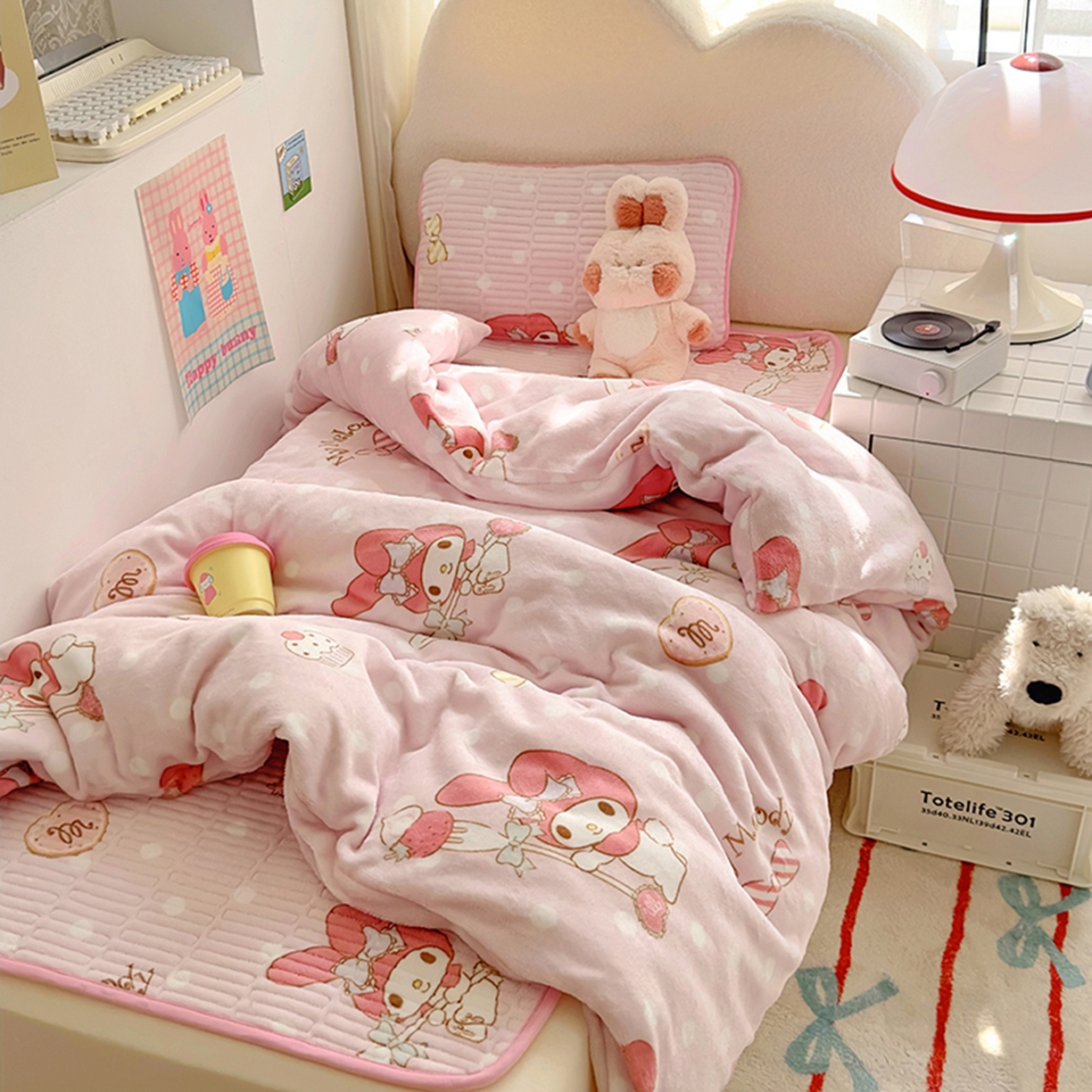 91家纺网 家纺一手货源 找家纺 希诺家居 2025新款儿童系列正版三丽鸥牛奶绒三件套幼儿园多件套 甜甜美乐蒂