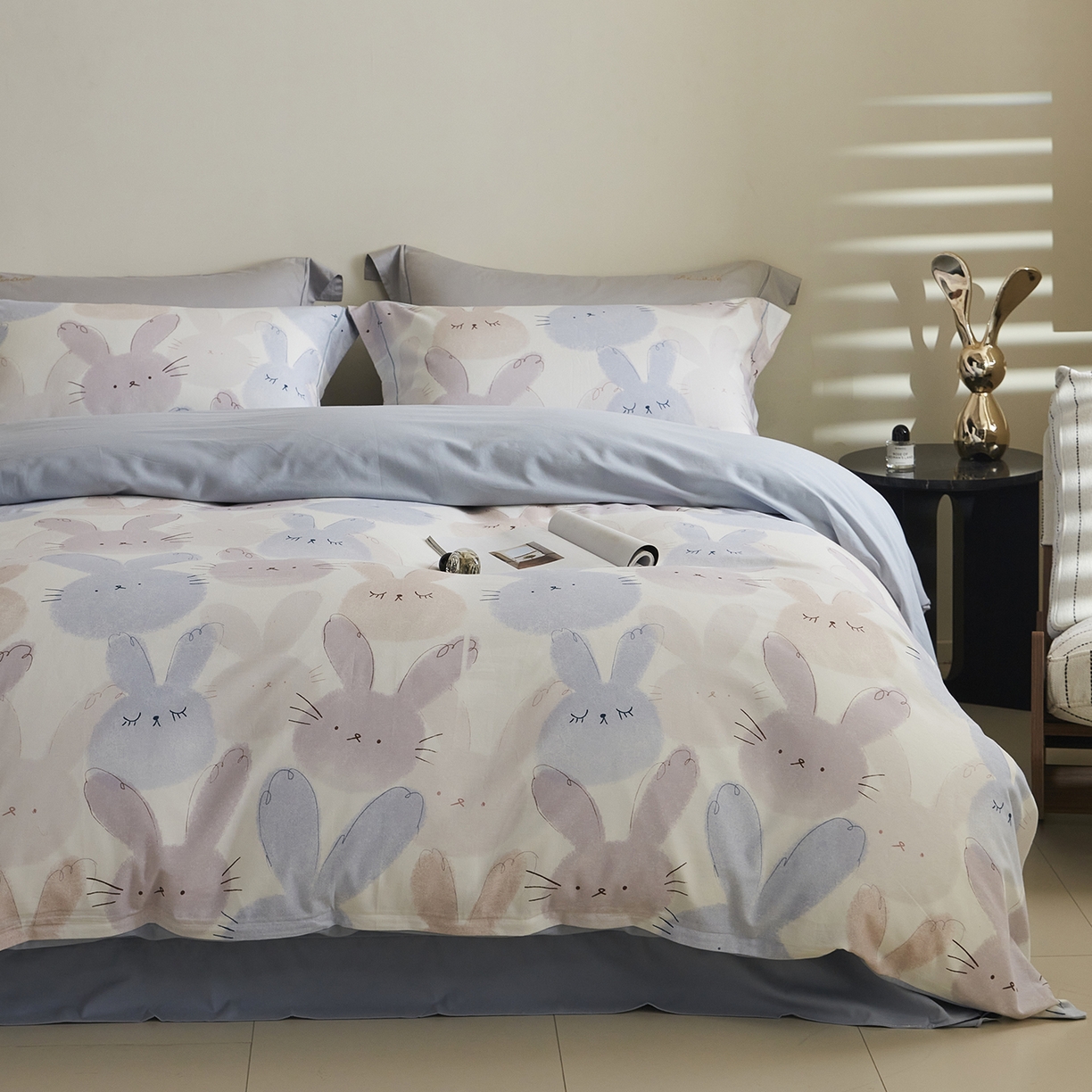 嘉汀兰家居 2025新款全棉纯棉数码印花生态磨毛四件套 萌兔兔