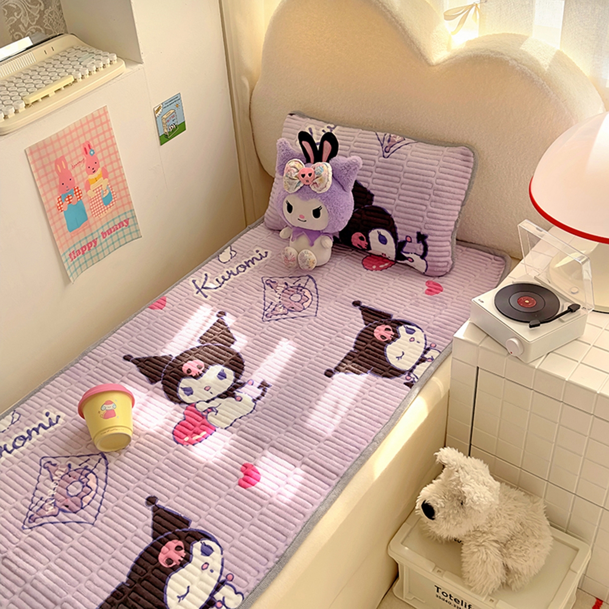 91家纺网 家纺一手货源 找家纺 希诺家居 2025新款儿童系列正版三丽鸥牛奶绒三件套幼儿园多件套 梦幻库洛米