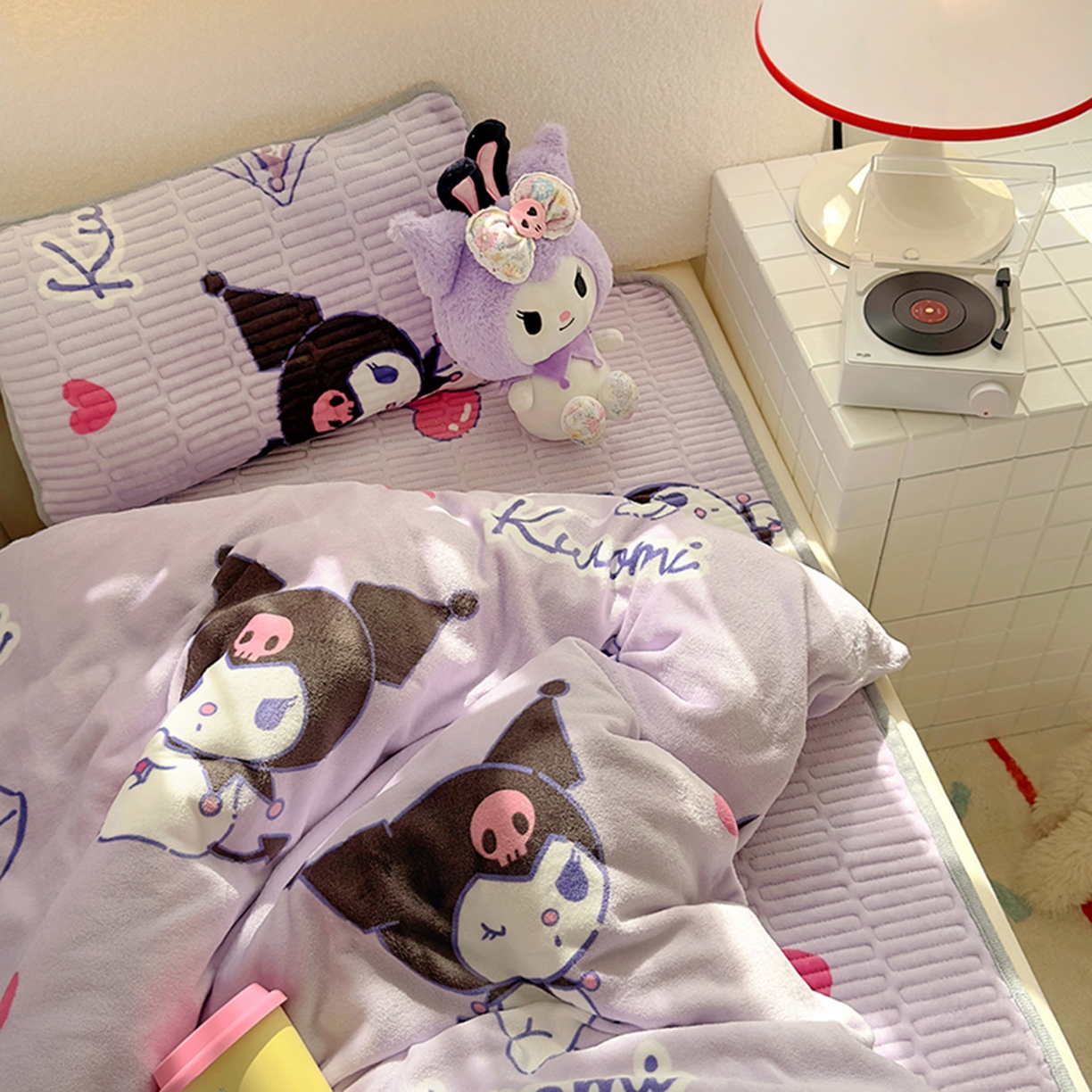 91家纺网 家纺一手货源 找家纺 希诺家居 2025新款儿童系列正版三丽鸥牛奶绒三件套幼儿园多件套 梦幻库洛米