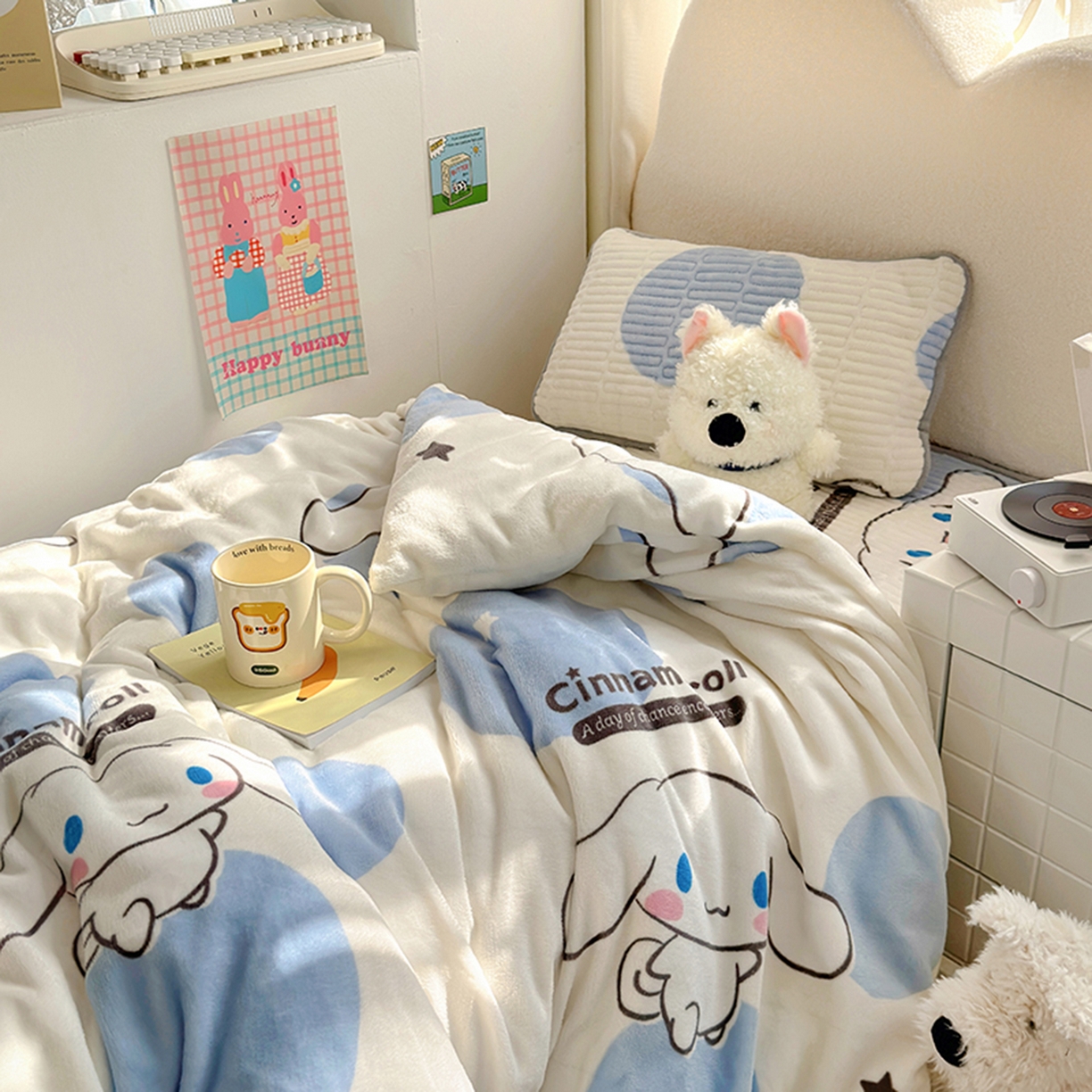 91家纺网 家纺一手货源 找家纺 希诺家居 2025新款儿童系列正版三丽鸥牛奶绒三件套幼儿园多件套 泡泡玉桂狗