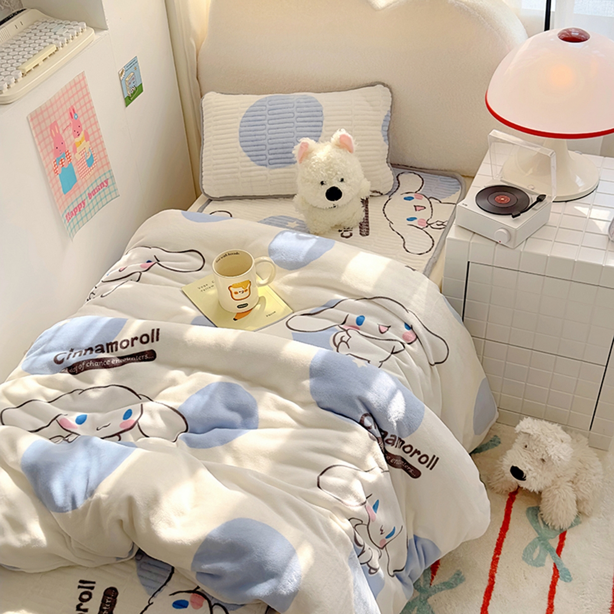 91家纺网 家纺一手货源 找家纺 希诺家居 2025新款儿童系列正版三丽鸥牛奶绒三件套幼儿园多件套 泡泡玉桂狗