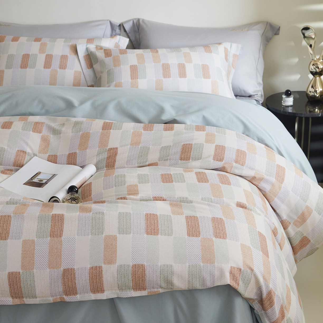 91家纺网 家纺一手货源 找家纺 嘉汀兰家居 2025新款全棉纯棉数码印花生态磨毛四件套 闲偶绿