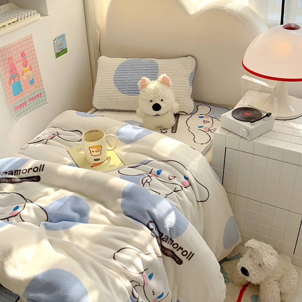 91家纺网 家纺一手货源 找家纺 希诺家居 2025新款儿童系列正版三丽鸥牛奶绒三件套幼儿园多件套 泡泡玉桂狗