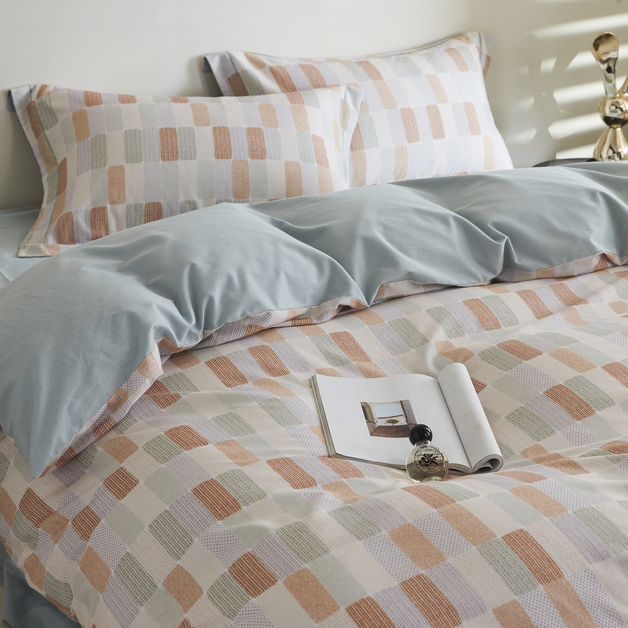 91家纺网 家纺一手货源 找家纺 嘉汀兰家居 2025新款全棉纯棉数码印花生态磨毛四件套 闲偶绿