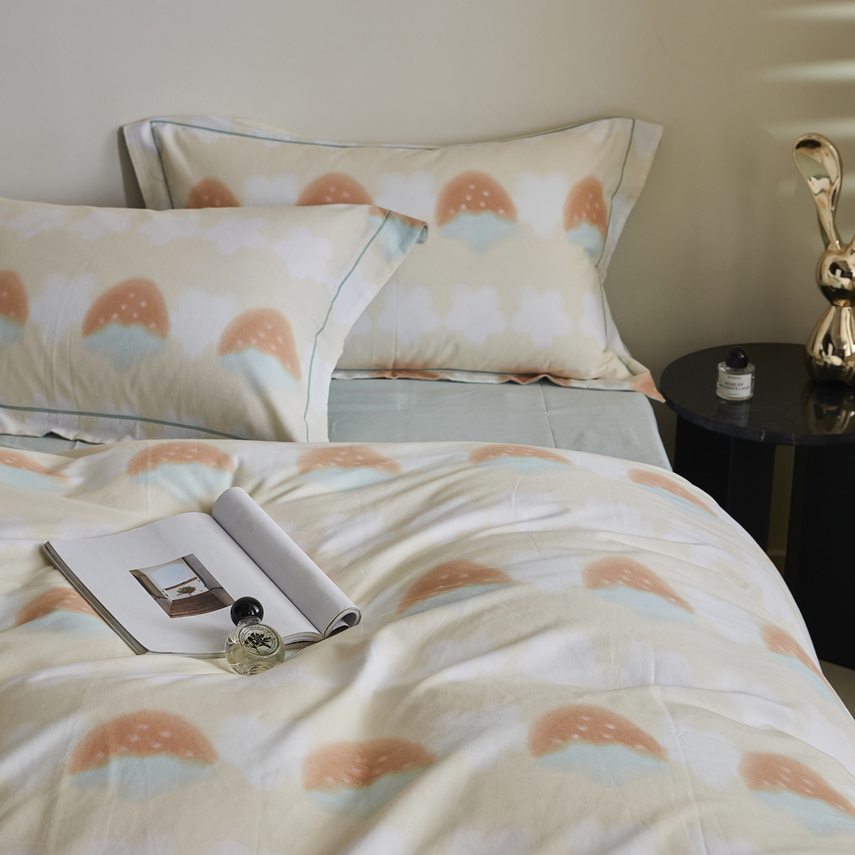 91家纺网 家纺一手货源 找家纺 嘉汀兰家居 2025新款全棉纯棉数码印花生态磨毛四件套 小甜甜黄