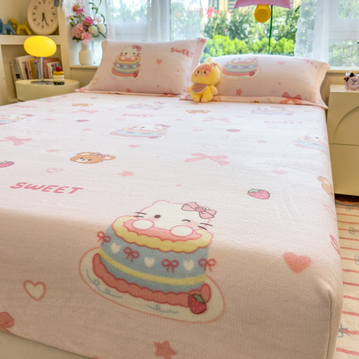 91家纺网 家纺一手货源 找家纺 （总）丝羽坊 2025新款印花小清新牛奶绒印花床笠三件套