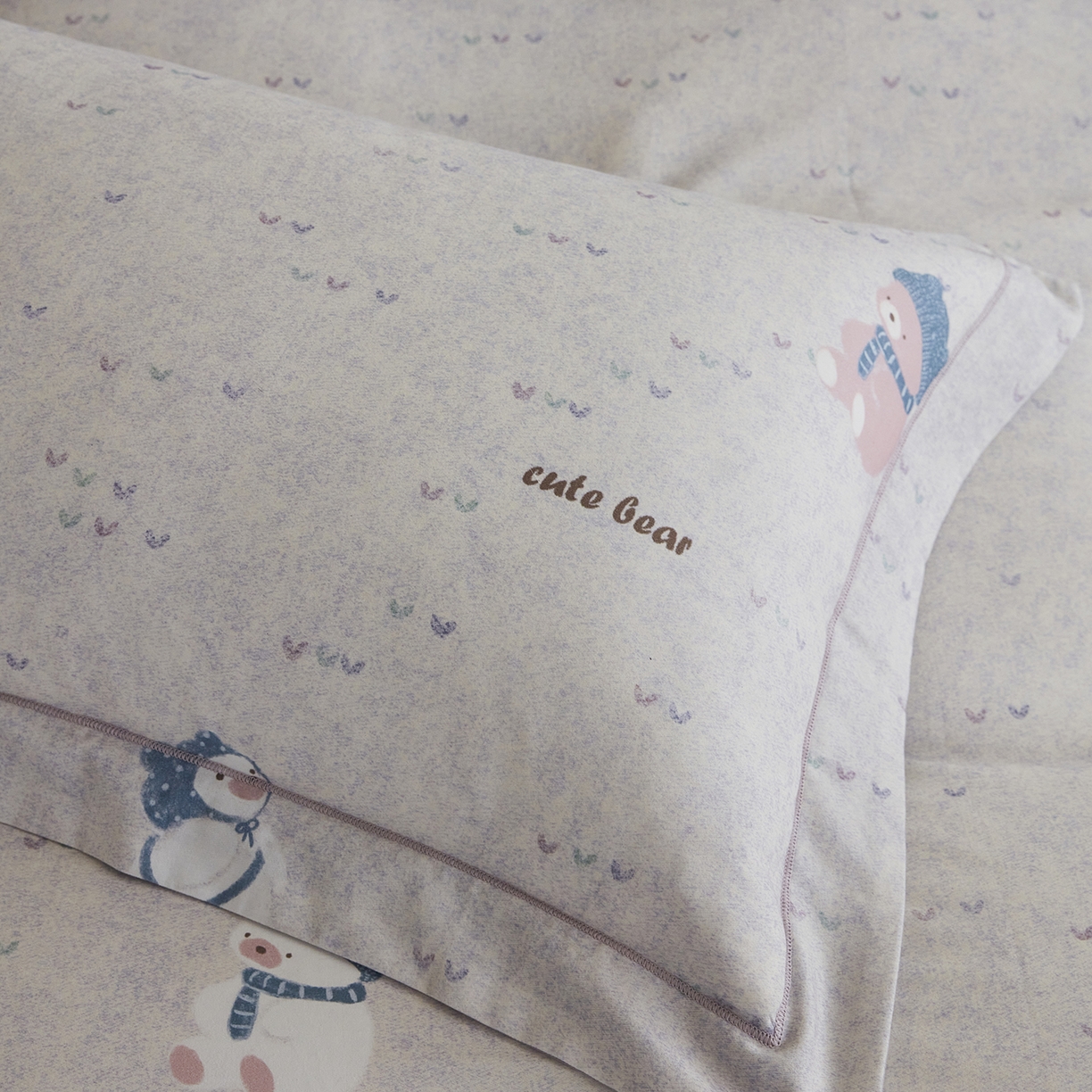 91家纺网 家纺一手货源 找家纺 嘉汀兰家居 2025新款全棉纯棉数码印花生态磨毛四件套 幸福熊米