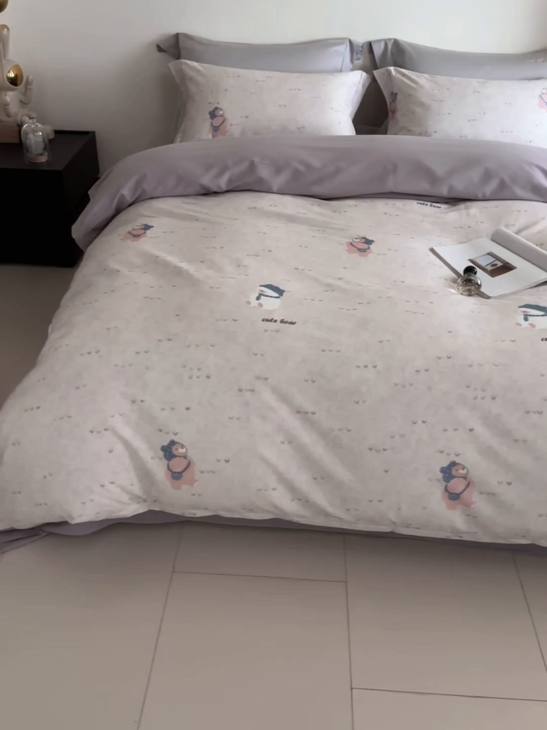 91家纺网 家纺一手货源 找家纺 嘉汀兰家居 2025新款全棉纯棉数码印花生态磨毛四件套 幸福熊米