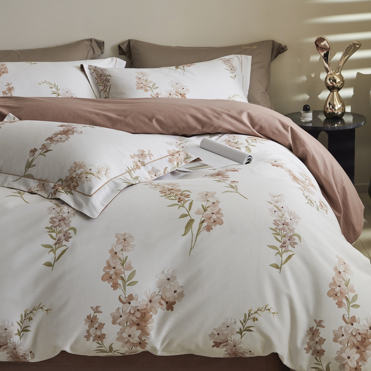 91家纺网 家纺一手货源 找家纺 嘉汀兰家居 2025新款全棉纯棉数码印花生态磨毛四件套 幽舒-桔