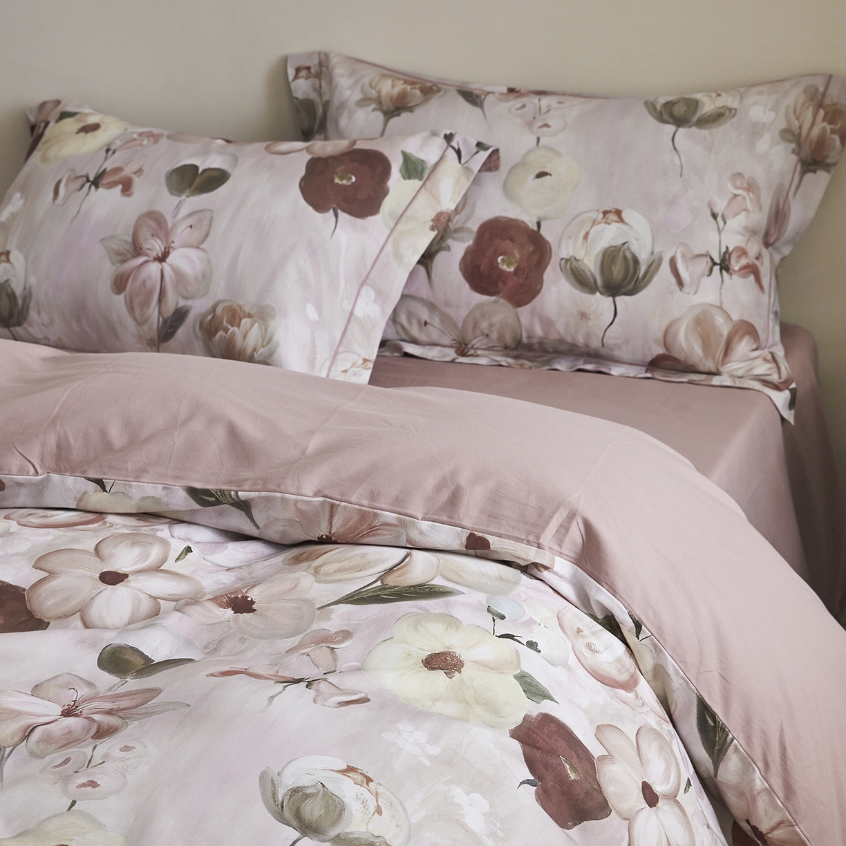 91家纺网 家纺一手货源 找家纺 嘉汀兰家居 2025新款全棉纯棉数码印花生态磨毛四件套 鸢香（豆沙）