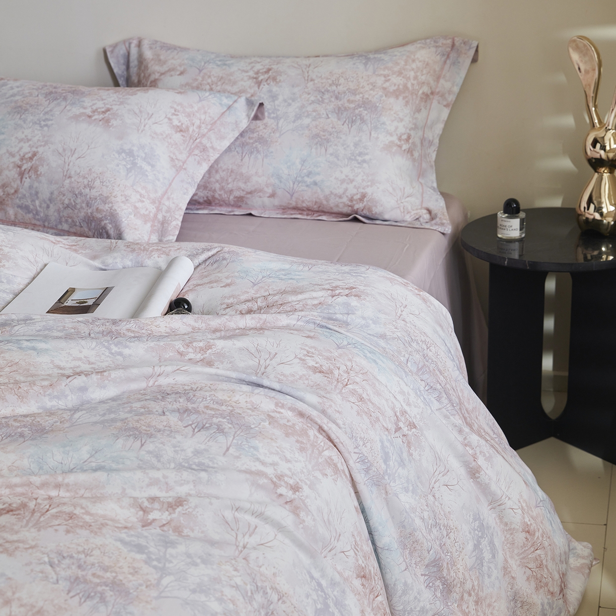 91家纺网 家纺一手货源 找家纺 嘉汀兰家居 2025新款全棉纯棉数码印花生态磨毛四件套 云栖处