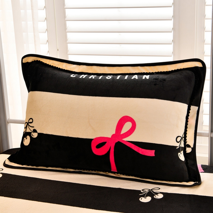 91家纺网 家纺一手货源 找家纺 绒品荟家纺 2025新款加厚牛奶绒三件套金貂绒法莱绒冬季床单款床笠款学生宿舍单人三件套情人结