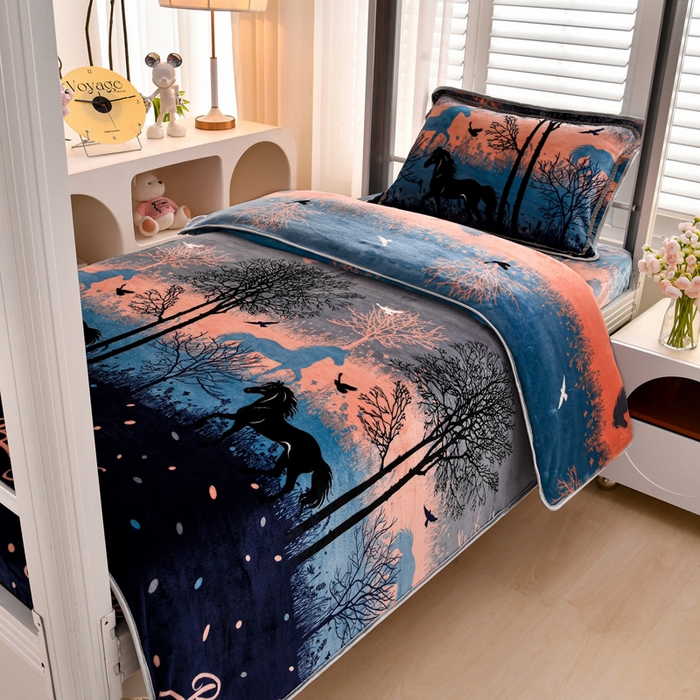 91家纺网 家纺一手货源 找家纺 绒品荟家纺 2025新款加厚牛奶绒三件套金貂绒法莱绒冬季床单款床笠款学生宿舍单人三件套天马行空