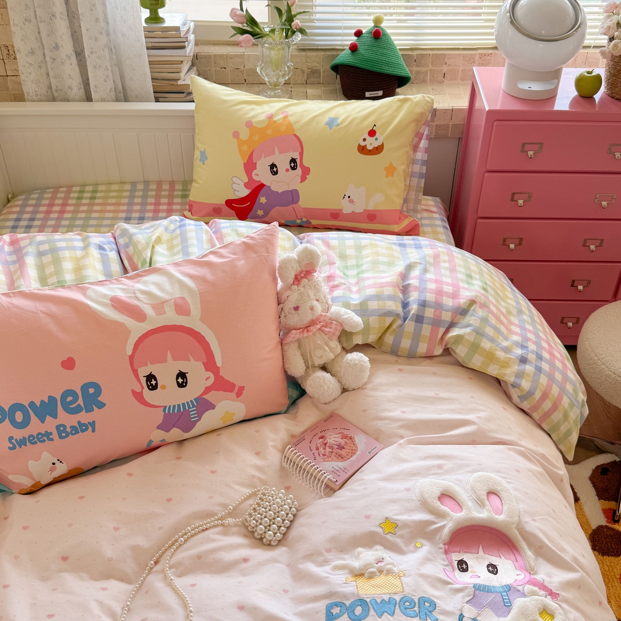 91家纺网 家纺一手货源 找家纺 柚子YOUTH 2025新款全棉A类母婴级卡通绣花四件套 女孩的礼物