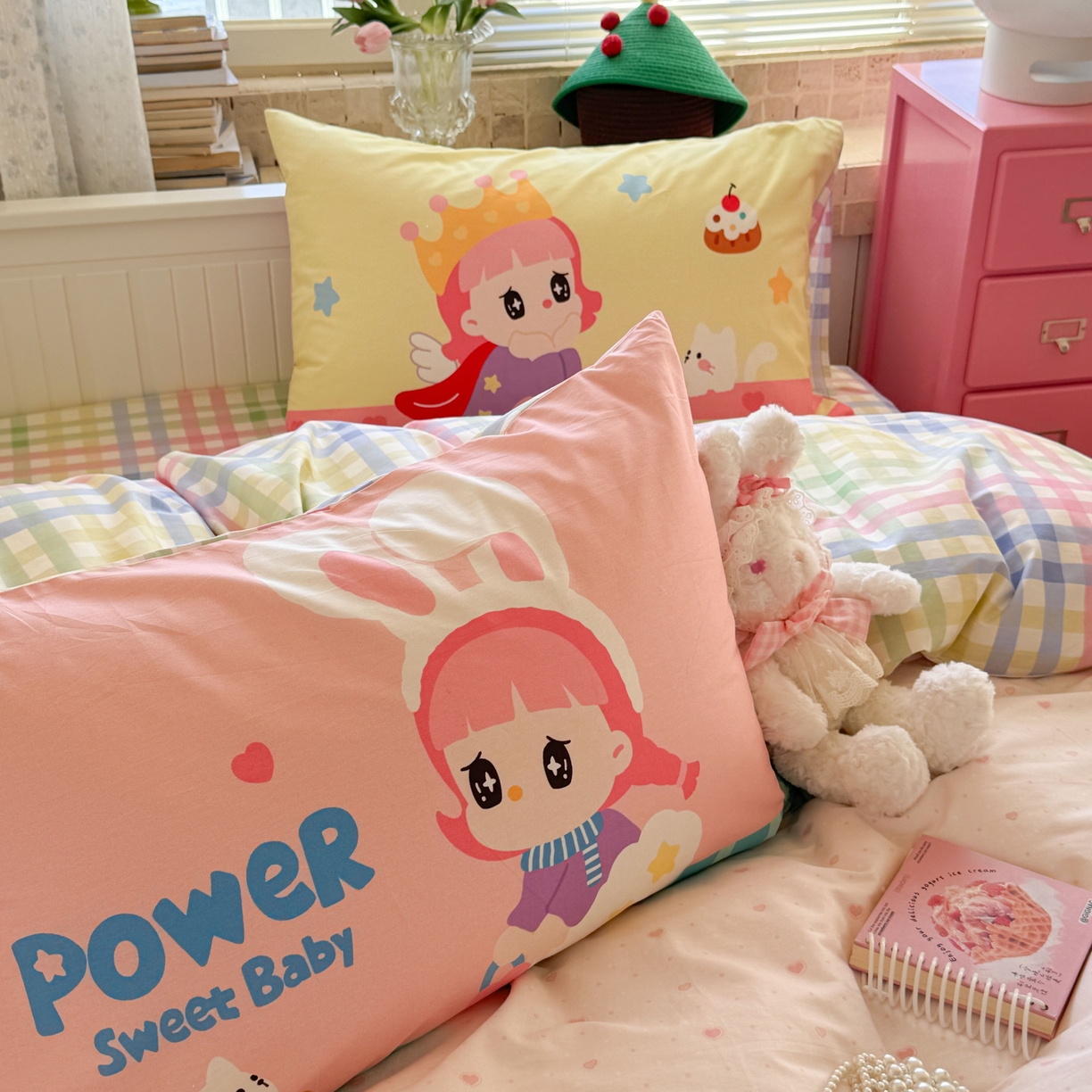 91家纺网 家纺一手货源 找家纺 柚子YOUTH 2025新款全棉A类母婴级卡通绣花四件套 女孩的礼物