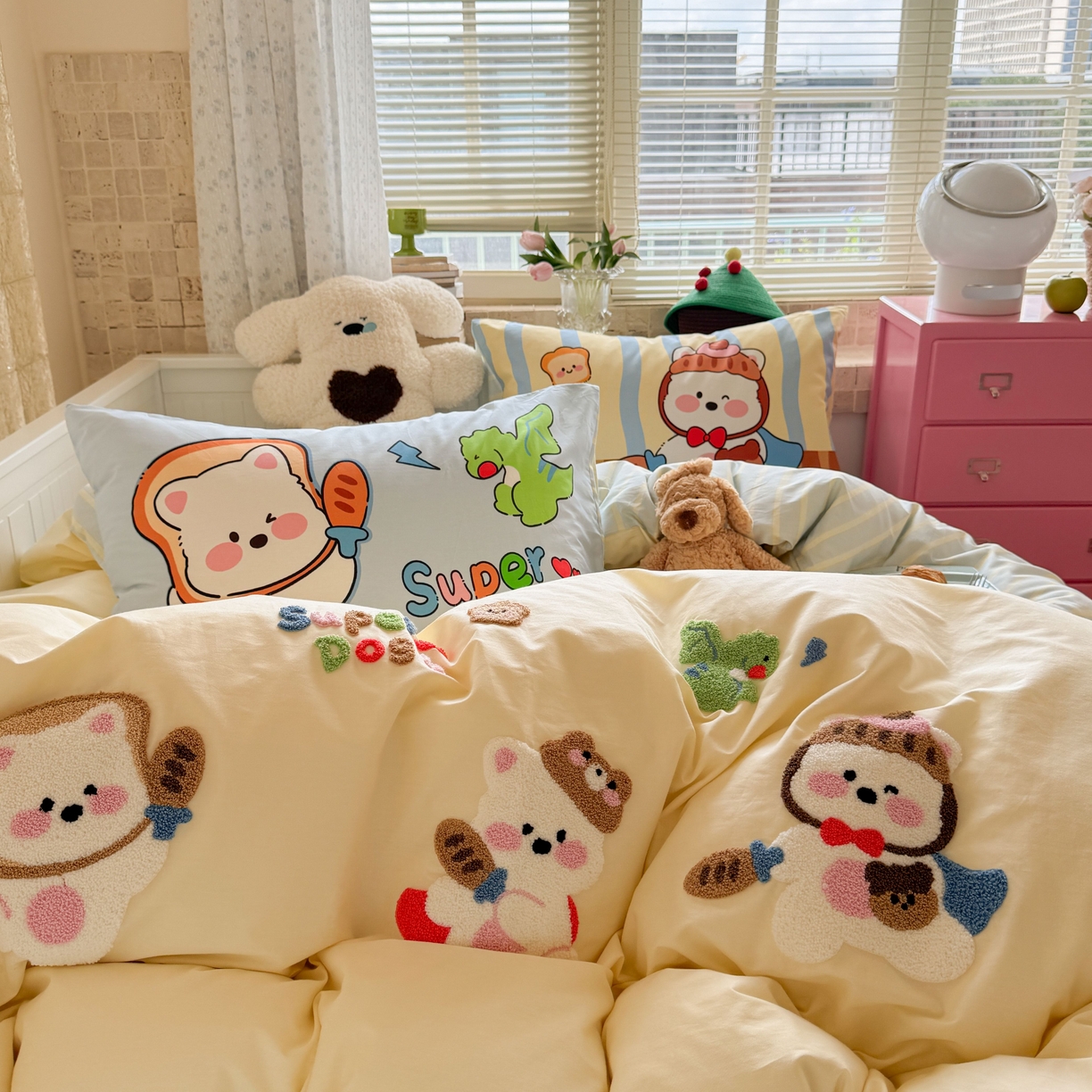 91家纺网 家纺一手货源 找家纺 柚子YOUTH 2025新款全棉A类母婴级卡通绣花四件套 小狗面包