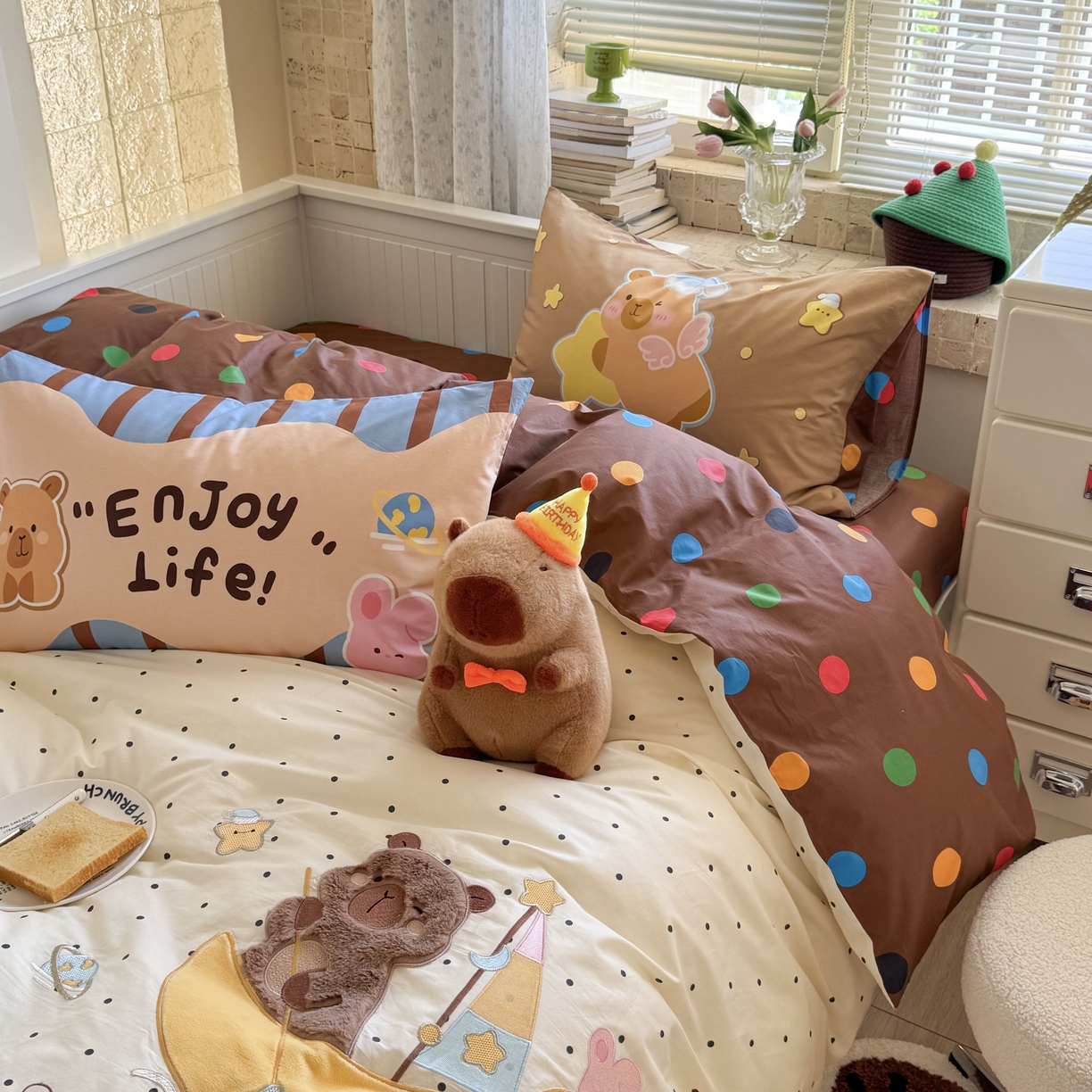 91家纺网 家纺一手货源 找家纺 柚子YOUTH 2025新款全棉A类母婴级卡通绣花四件套 月亮船