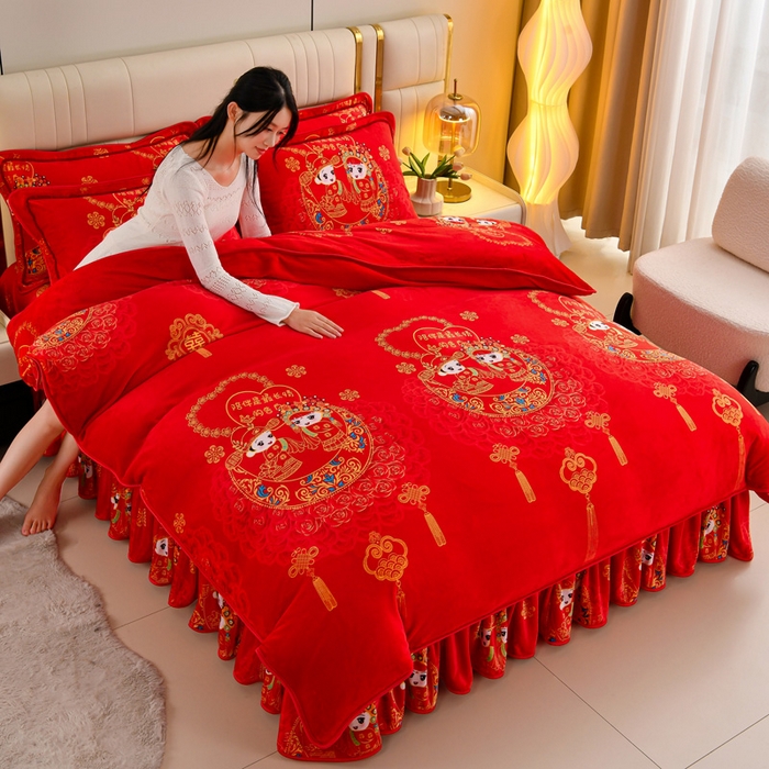 91家纺网 家纺一手货源 找家纺 （总）绒品荟家纺 2025新款8.5斤加厚牛奶绒金貂绒法莱绒四件套三件套冬季法兰绒床裙款高克重