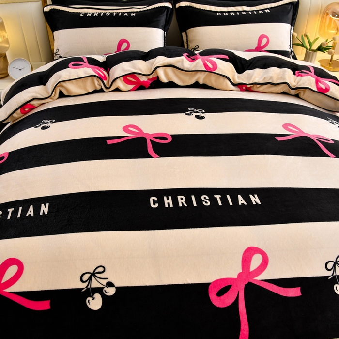 91家纺网 家纺一手货源 找家纺 绒品荟家纺 2025新款8.5斤加厚牛奶绒金貂绒法莱绒四件套三件套冬季法兰绒床裙款高克重情人结