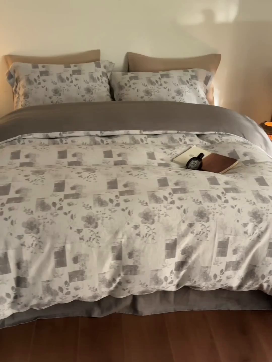 91家纺网 家纺一手货源 找家纺 （总）梦享生活家居 2025新款高级轻奢色织双层纱大提花棉麻四件套