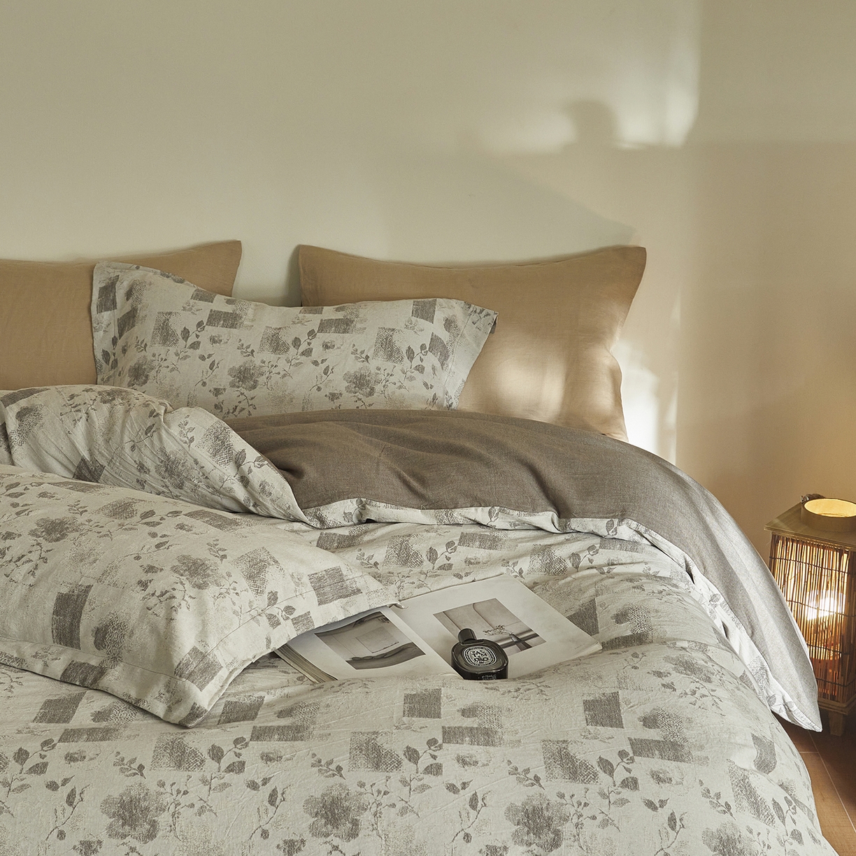 91家纺网 家纺一手货源 找家纺 （总）梦享生活家居 2025新款高级轻奢色织双层纱大提花棉麻四件套