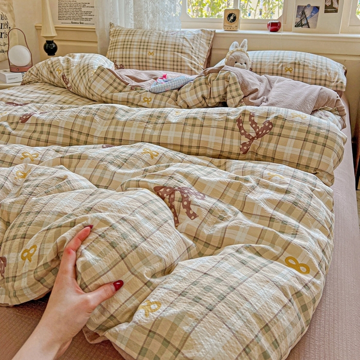 91家纺网 家纺一手货源 找家纺 梦纤绒 2025新款云感木棉皱皱双层纱四件套-简单款 甜心奶泡