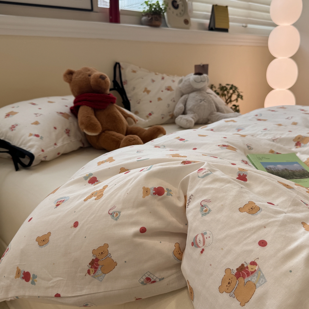 91家纺网 家纺一手货源 找家纺 慕尚家纺 2025新款全棉母婴级双层纱四件套 蝴蝶结绑带款-小熊蛋糕