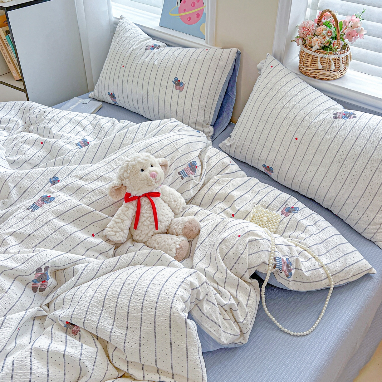 91家纺网 家纺一手货源 找家纺 梦纤绒 2025新款云感木棉皱皱双层纱四件套-简单款 条纹小象